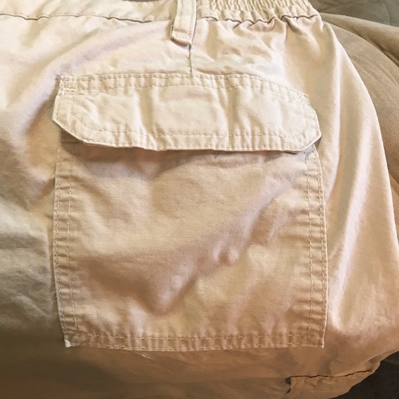 Men’s shorts - Picture 6 of 11